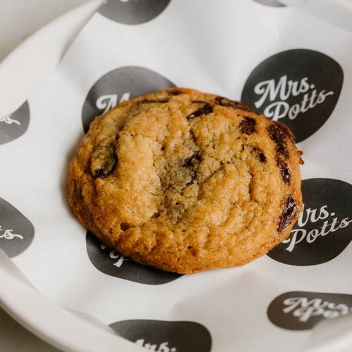 Chocolate Chip Cookie